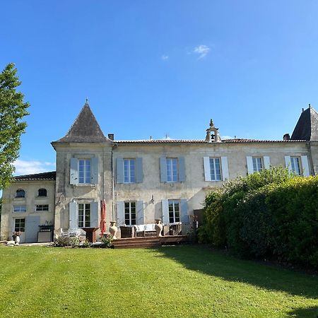 Bed and Breakfast Domaine De La Gemoliere Gemozac Экстерьер фото